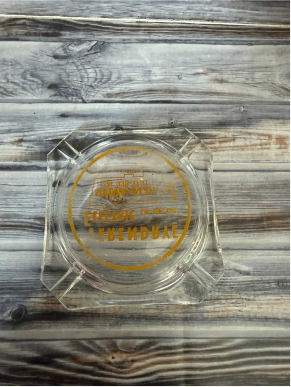 Vintage glass ashtray verendye electric North Dakota